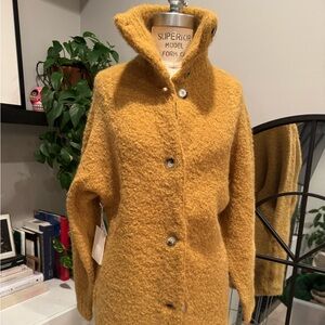 Aritzia Wilfred sweater